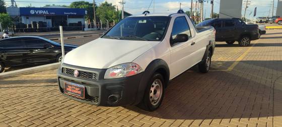 FIAT STRADA 1.4 MPI HARD WORKING CS 8V FLEX 2P MANUAL FIAT STRADA 1.4 MPI HARD WORKING CS 8V FLEX 2P MANUAL